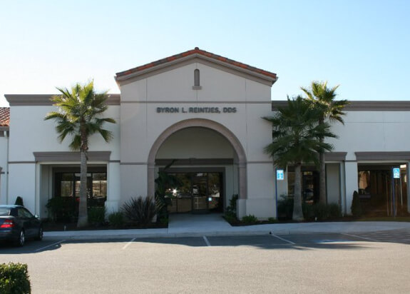 Outside view of Fresno California dental office